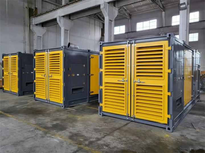 南京工廠1000KW大型靜音發(fā)電機并機租賃服務｜多臺機組協(xié)同供電方案｜應急/限電期24小時響應