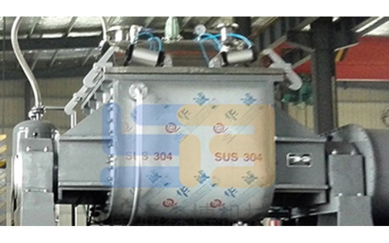 不銹鋼捏合機(jī)美縫劑生產(chǎn)設(shè)備清潔是否有必要？